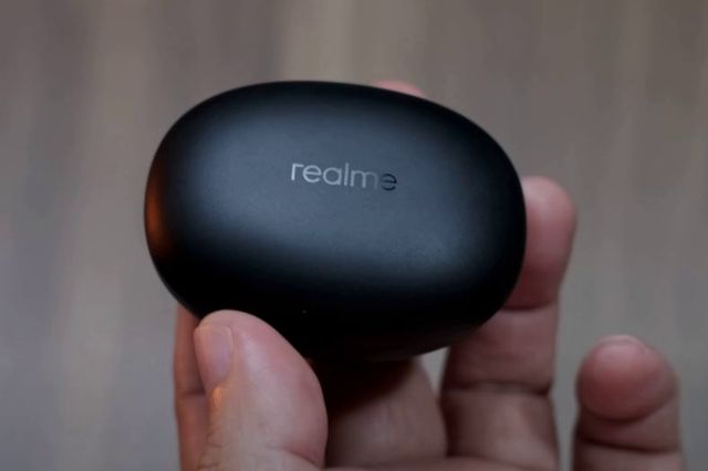 Realme Buds Q Обзор: Беспроводные TWS наушники за 25$