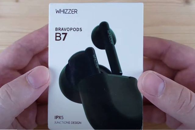 Whizzer B7 Обзор: Зеленые TWS наушники с AirPods дизайном 