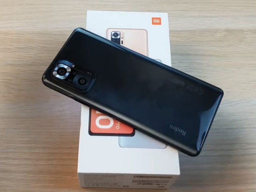 Xiaomi Redmi Note 10 Pro Обзор: Лучший смартфон среднего класса