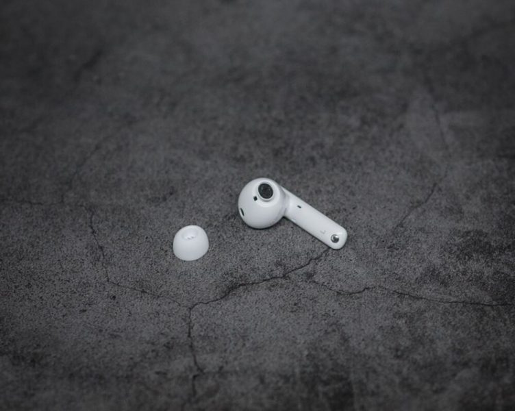 Обзор Honor Earbuds 2 Lite — дешевые беспроводные наушники