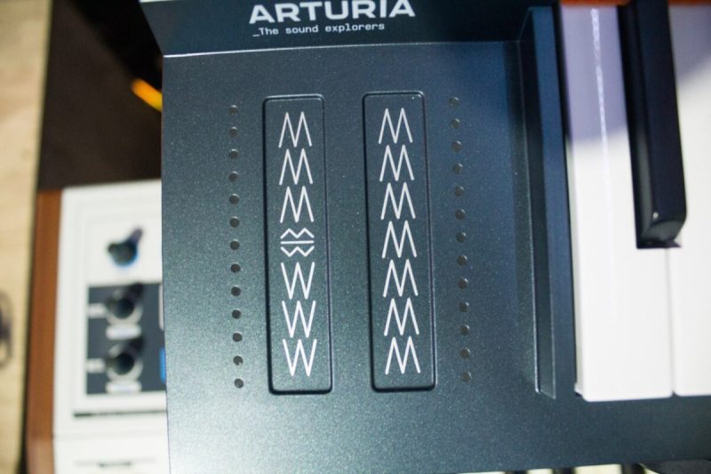 Обзор Arturia MiniFreak - Современный Синтезатор за 650$