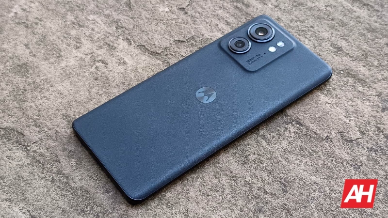 Moto Edge 2023 Review: A premium mid-ranger with an emphasis on premium