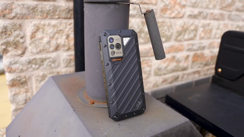 Ulefone Power Armor 18 Ultra & Armor 18T Ultra Review: Rugged Flagship Smartphones with a Thermal Camera, and Temperature Measurement
