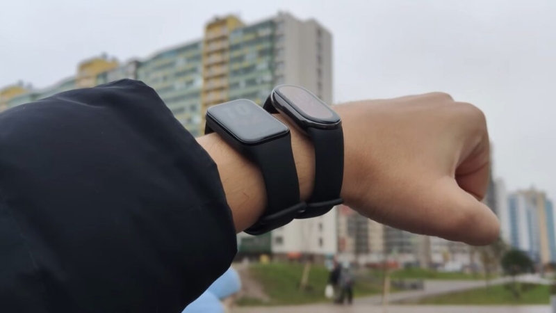 Xiaomi Smart Band 8 vs. Smart Band 8 Active: A Detailed Analysis of Features, Design, and Performance